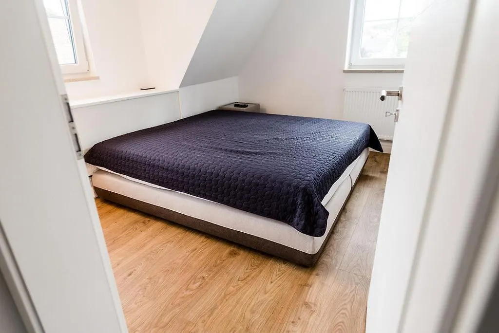 Rosenchalet Leinach 0*,