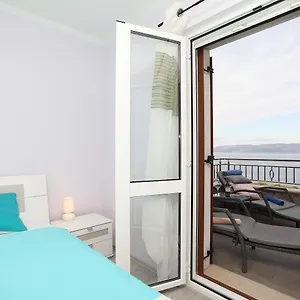 Victory Apartment Ravni